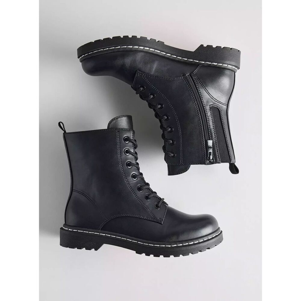 Torrid Stevie Black Lace Up Combat Boots Side Zip Wide Width 8WW